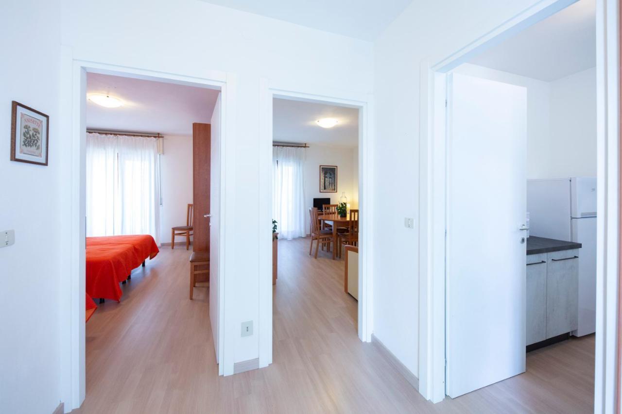 Aparthotel Holiday Appartamenti Grado