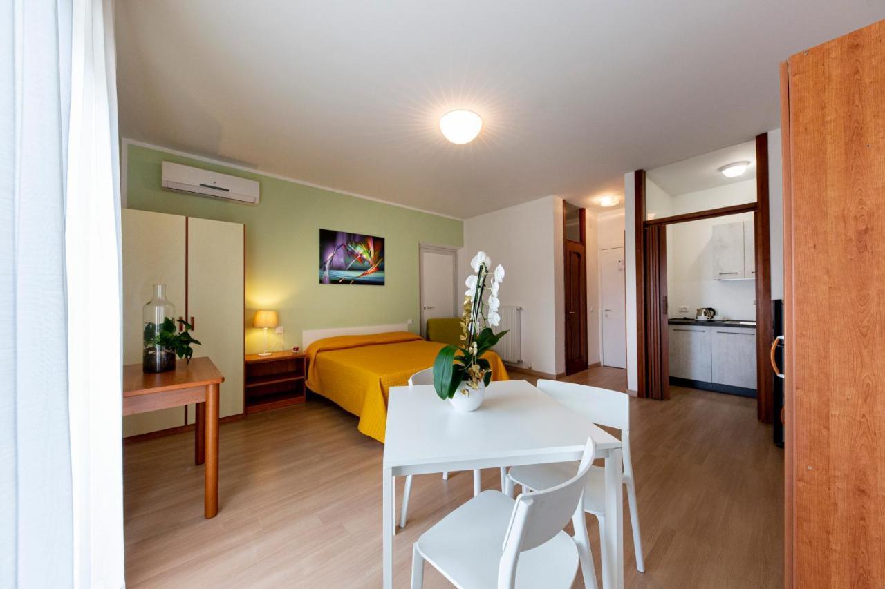 Holiday Appartamenti Aparthotel